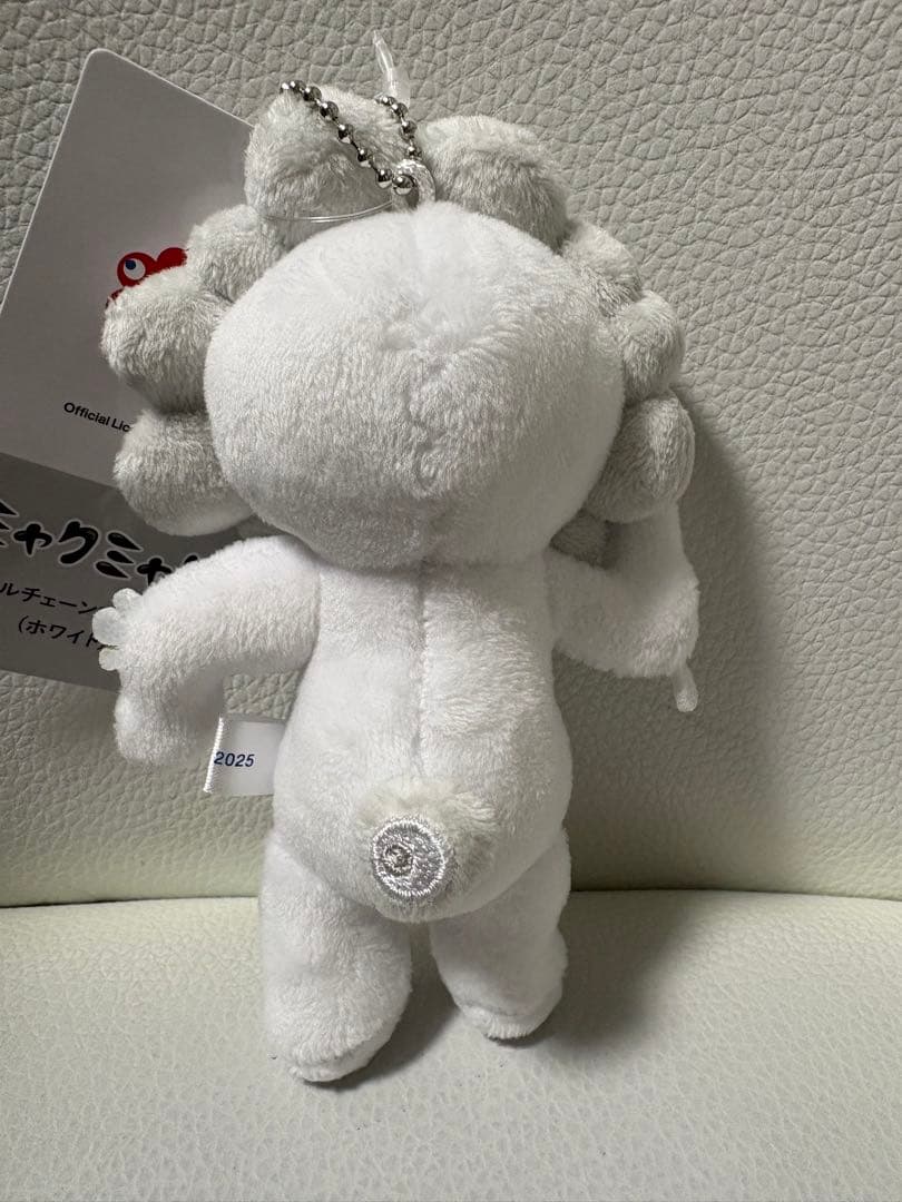 【匿名即日発送】2体セット　白ミャクミャク ボールチェーンマスコット A C