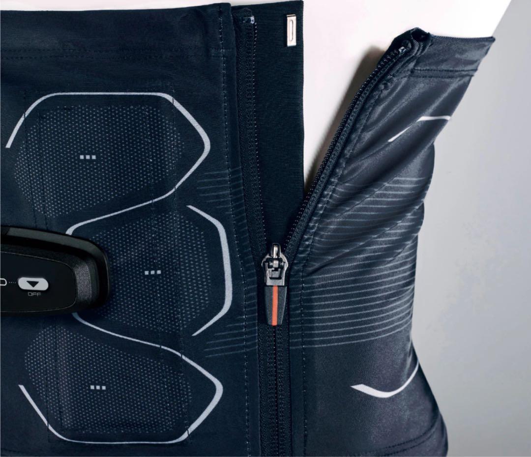 SIXPAD SIXPRO EMSトレーニングサポーター