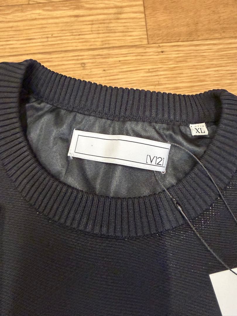 ¥28,600新品正規品【V12/XL裏地付きクルーネックニット長袖セーター秋冬