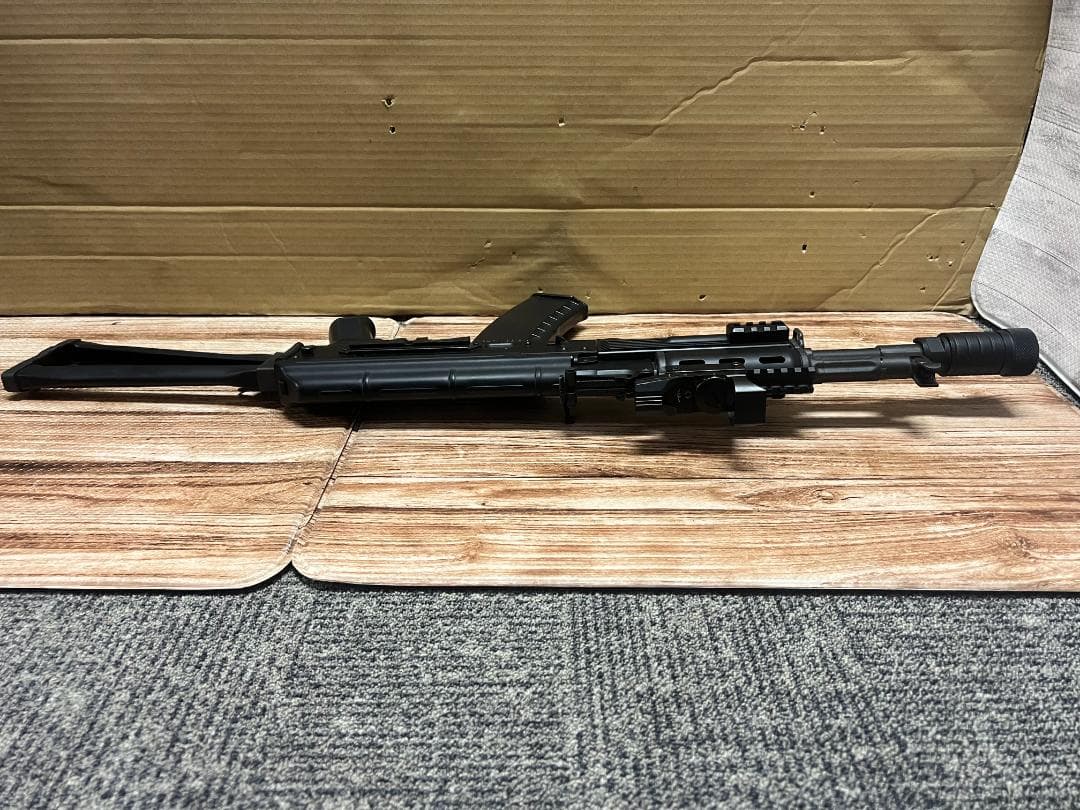 TOKYO MARUI 次世代電動ガン AK102　ケース・付属品多数