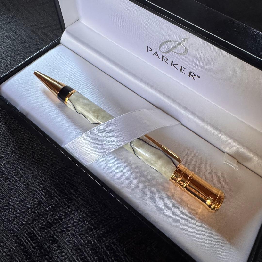 【美品】PARKER パーカー デュオフォールド パール＆ブラック　ボールペン