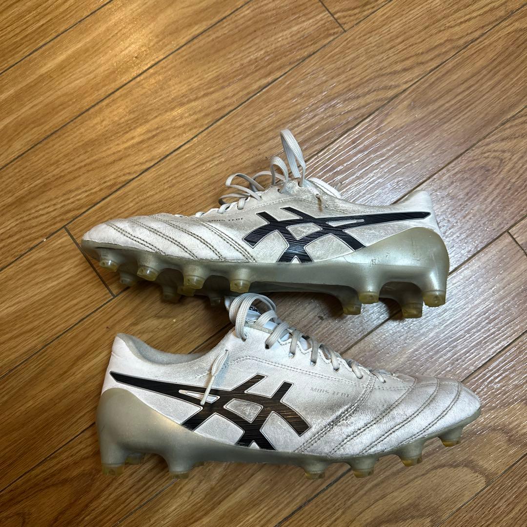 ASICS DS LITHサッカーシューズ スパイク