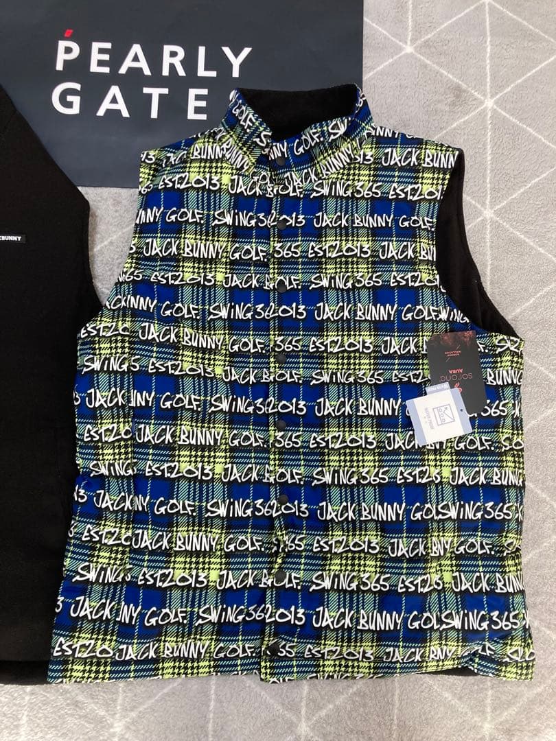 新品 パーリーゲイツ ジャックバニー リバーシブル中綿ベスト(5)L/ライム