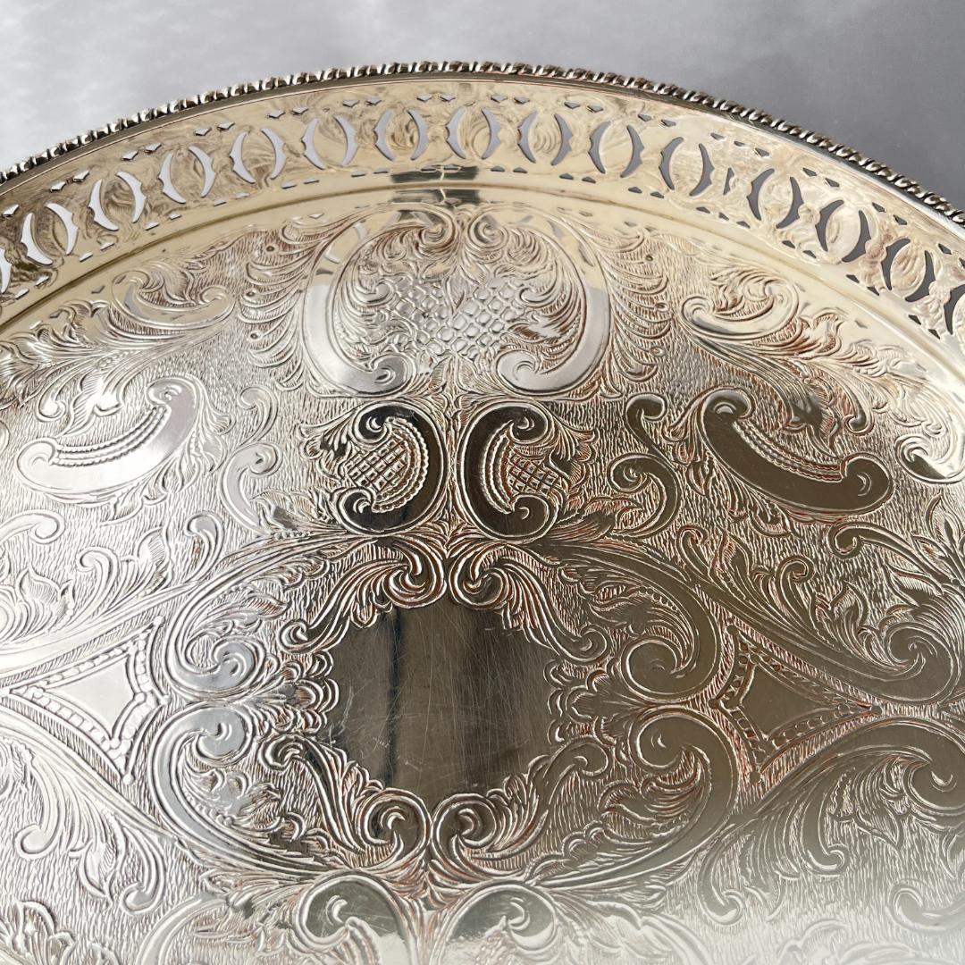 【英国】 ギャラリートレー / ドリンクトレー 25cm ボールフット