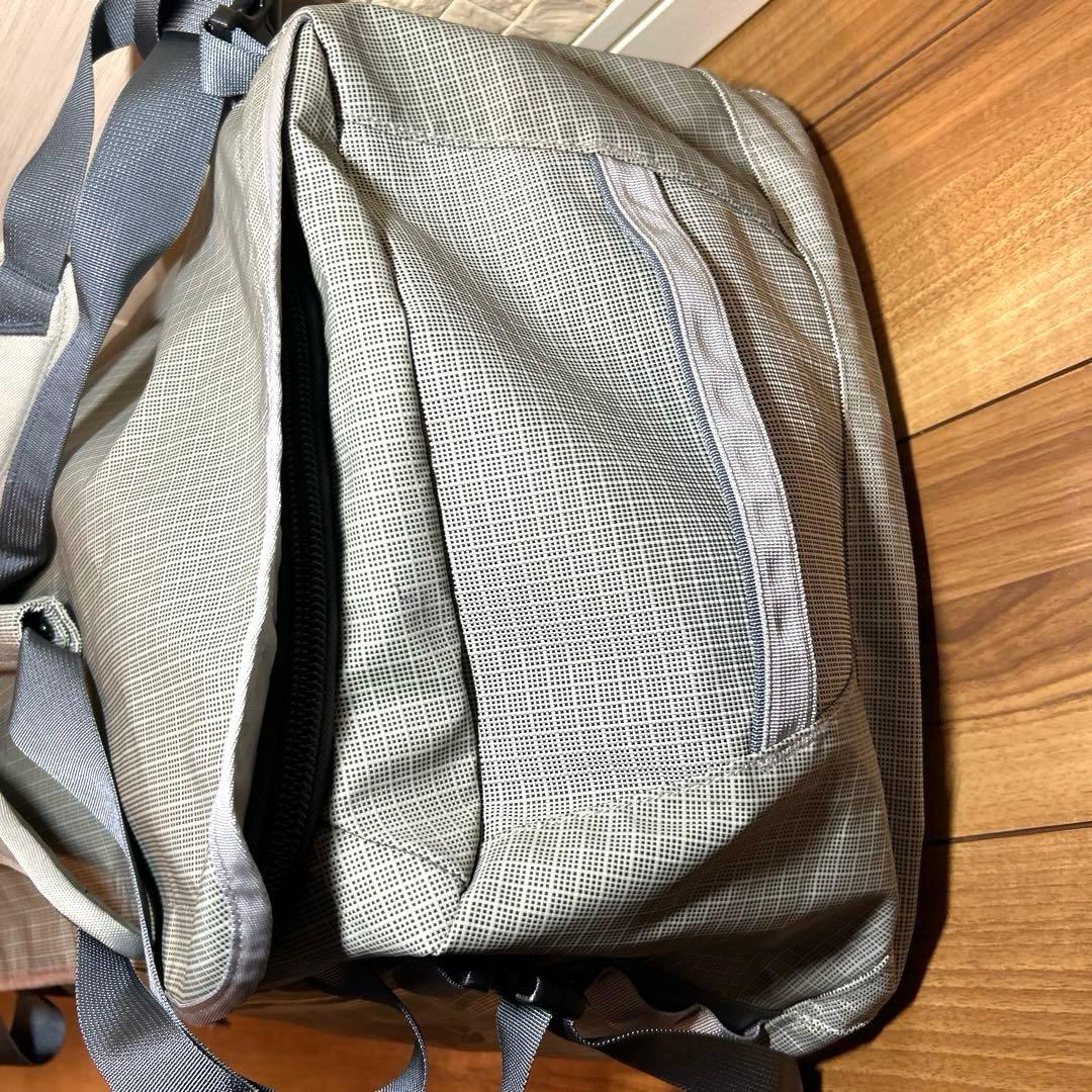 【専用】パタゴニア ブラックホール・ダッフル 55L リュック　ボストンバッグ