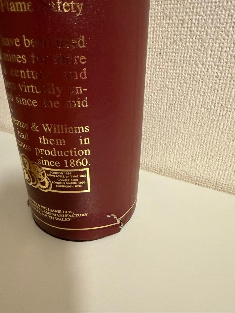 E Thomas & Williams マイナーズランプ