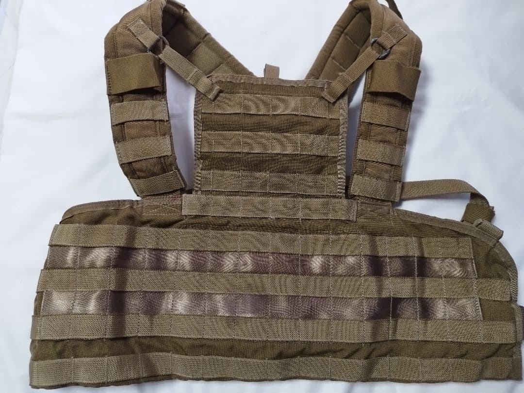 (P-11)USMC.ローデシアンリーコンベスト　海兵隊　実物　ユーズド