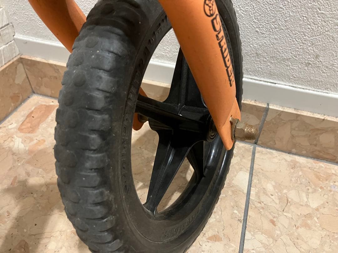 ストライダー12インチ　神山モデル