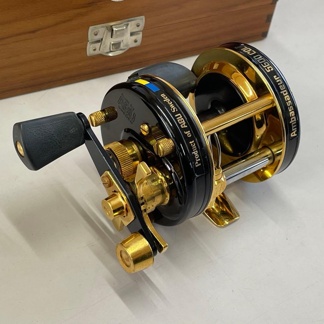 83年 ABU AMBASSADEUR 5600CDL #831000 NIB