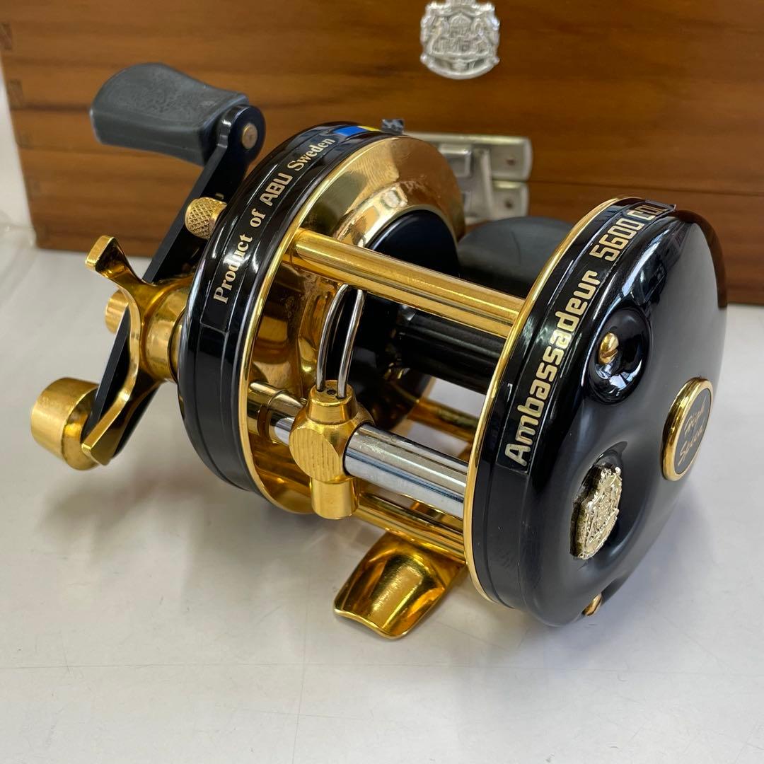 83年 ABU AMBASSADEUR 5600CDL #831000 NIB