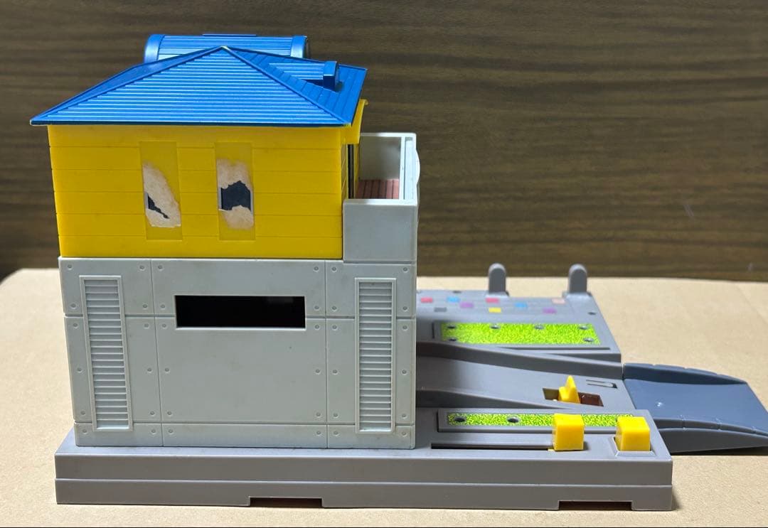 モータートミカ タウンハウス