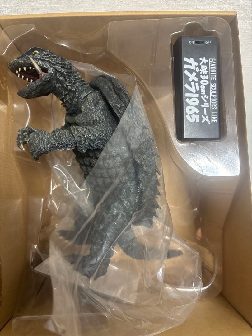 FAVORITE SCLPTORS LINE〜大映３０㎝シリーズ　ガメラ1965