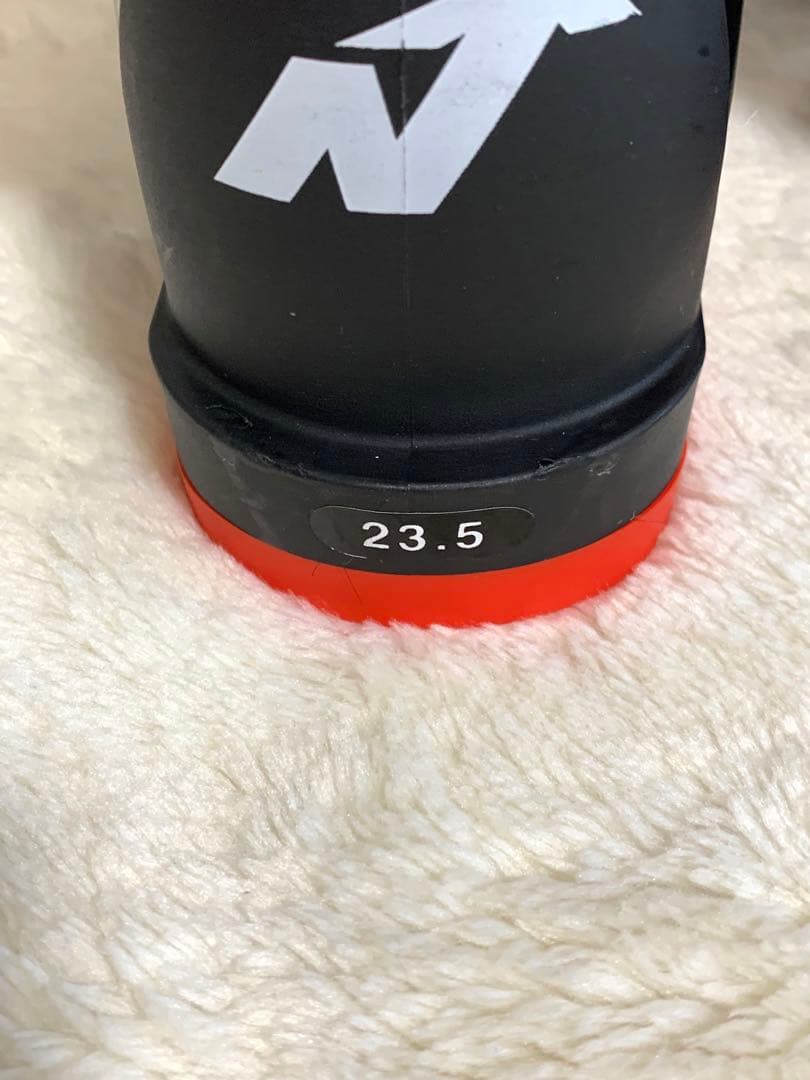 ノルディカ ジュニア スキーブーツ 23.5cm