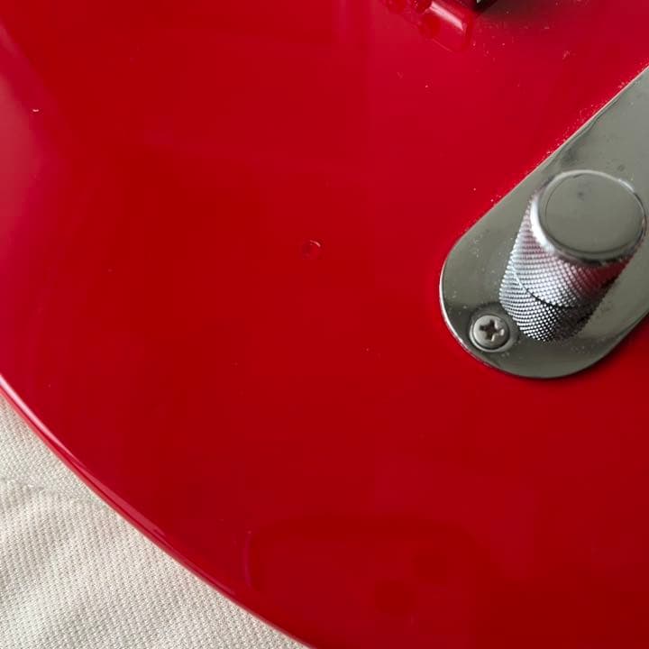 未使用に近い　難あり　Squier テレキャスター エレキギター　赤