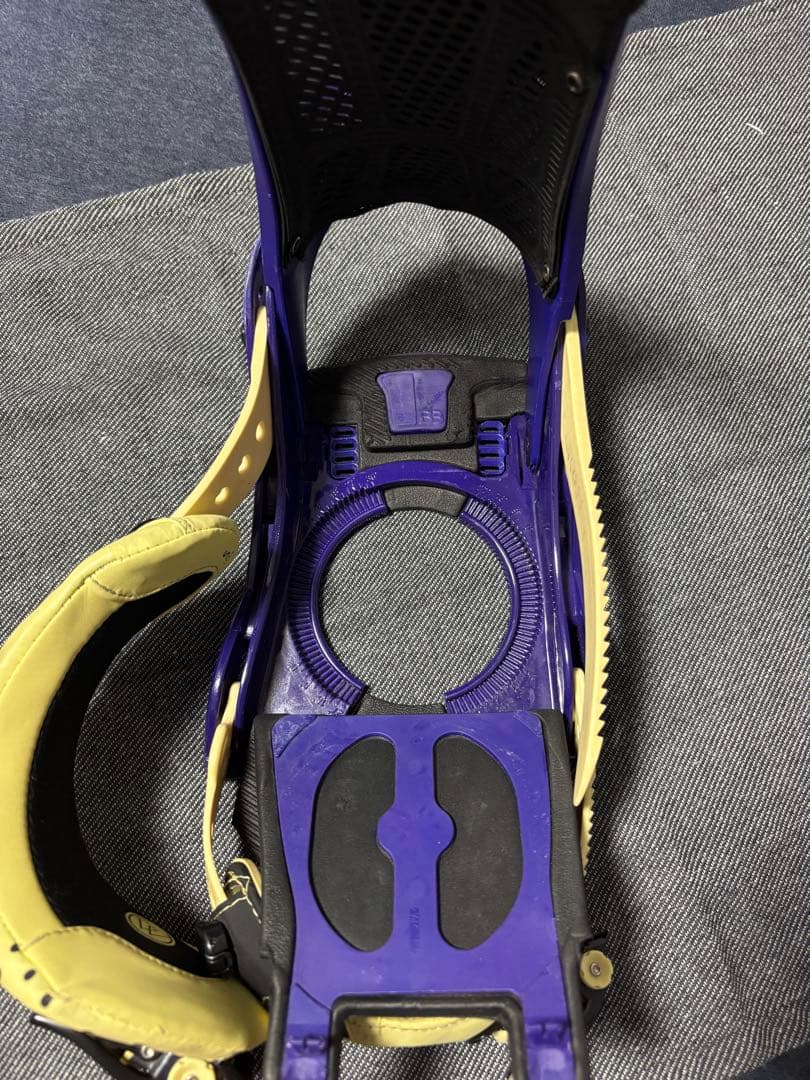 【BURTON 】ビンディング 紫/黄色 Sサイズ 値段交渉OK!!