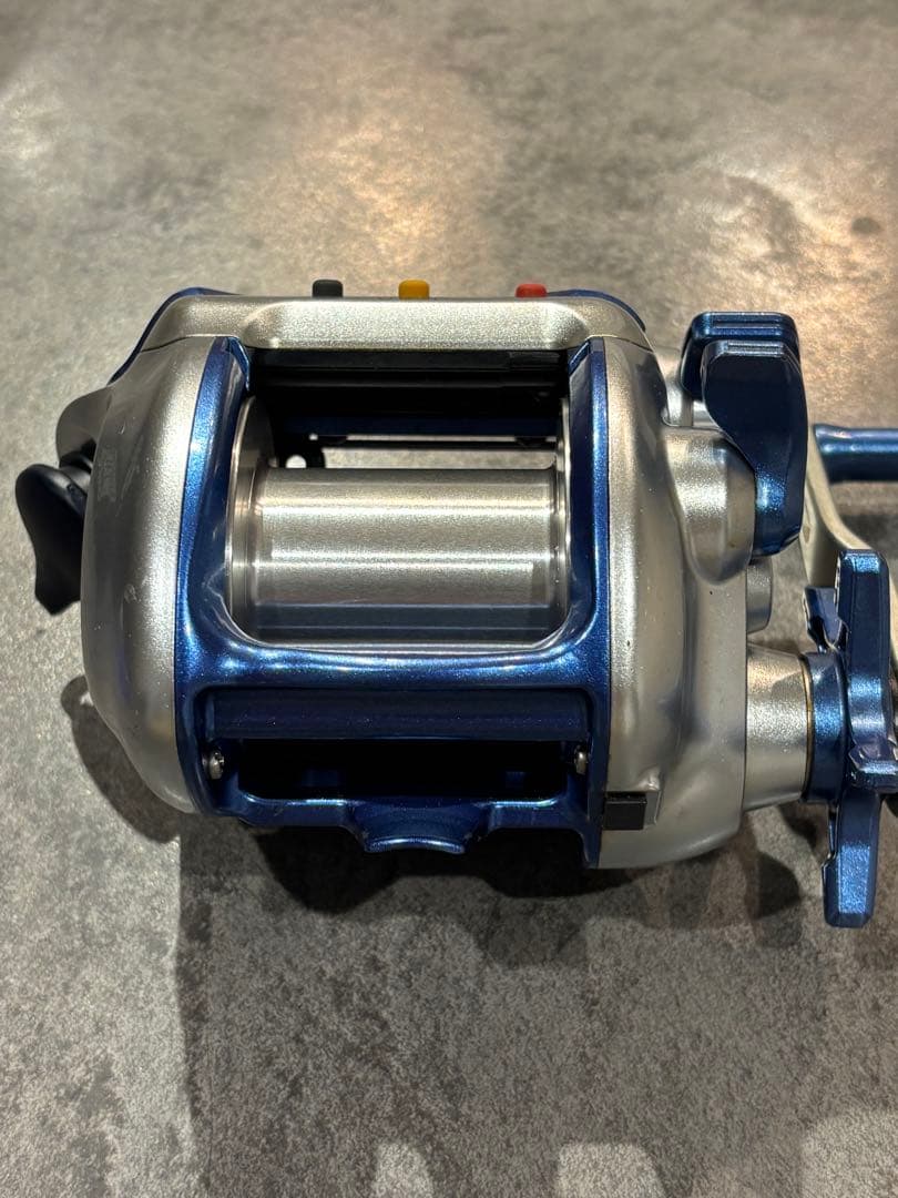 シマノ　04電動丸3000H オーバーホール済み