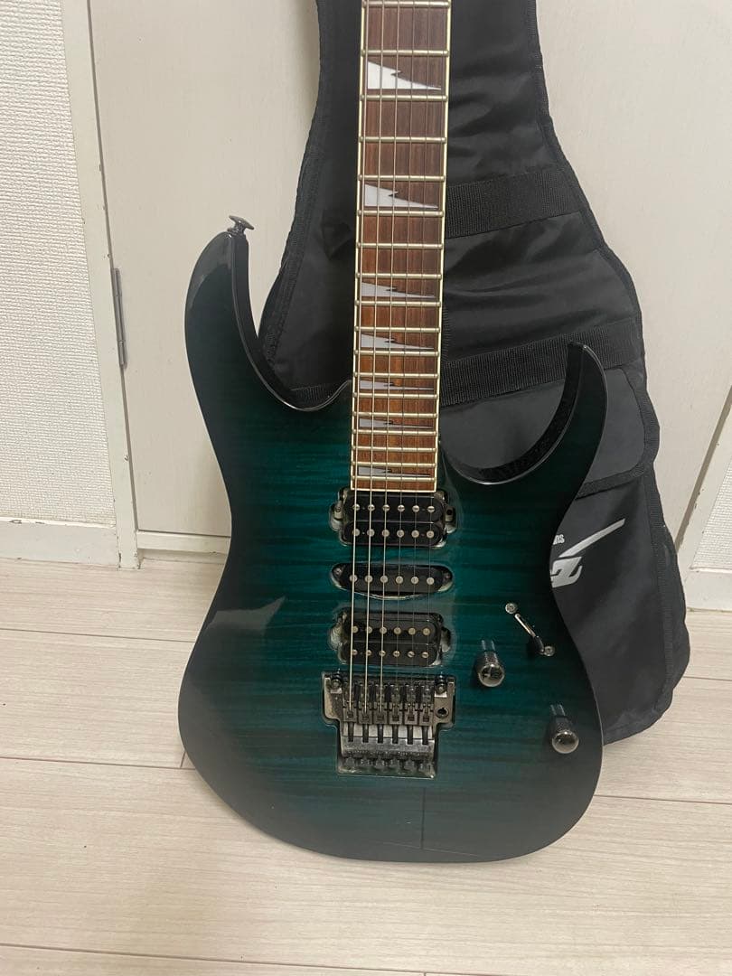 IBANEZエルキギター