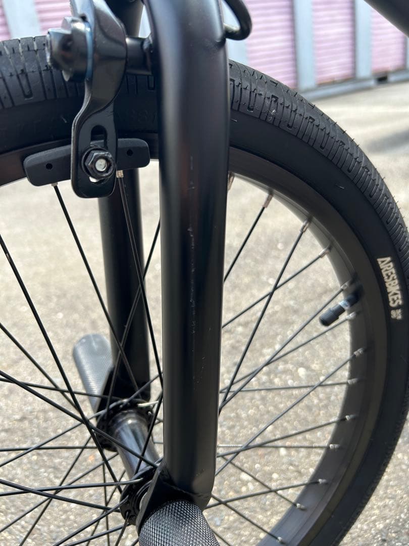 自転車本体 ARES SWORD BMX