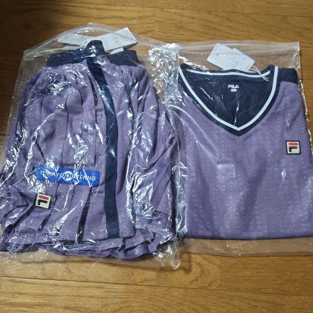 FILA テニスウェア 紫 Lサイズ上下　インナーつき