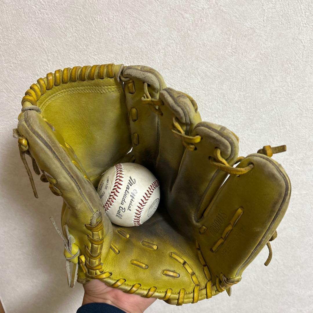 アンダーアーマー　硬式投手用グラブ