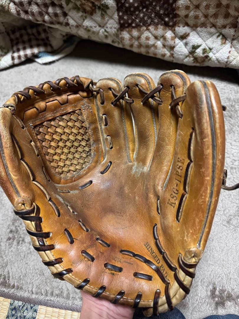 久保田スラッガーのグローブ　グラブ　硬式　片岡易之　治大　slugger 軟式