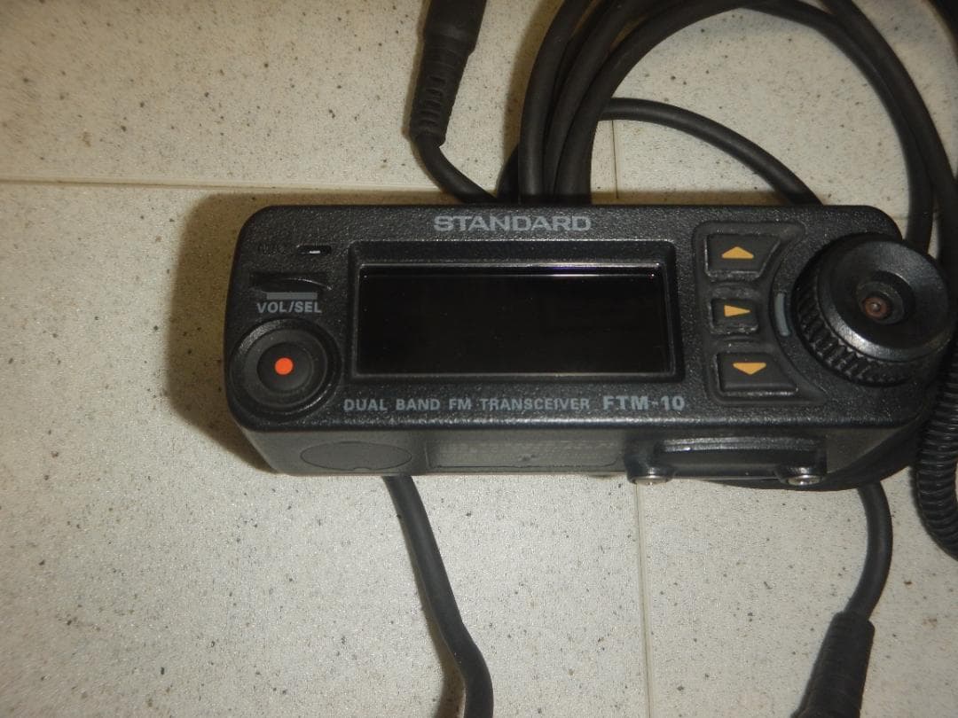 STANDARD FTM-10 デュアルバンドトランシーバー