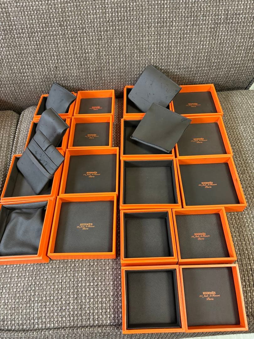 正規品　エルメス　アクセサリーリングなど入れ　空箱ケース　31個セット