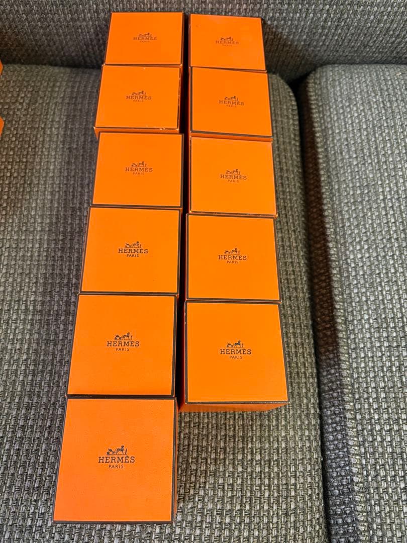 正規品　エルメス　アクセサリーリングなど入れ　空箱ケース　31個セット