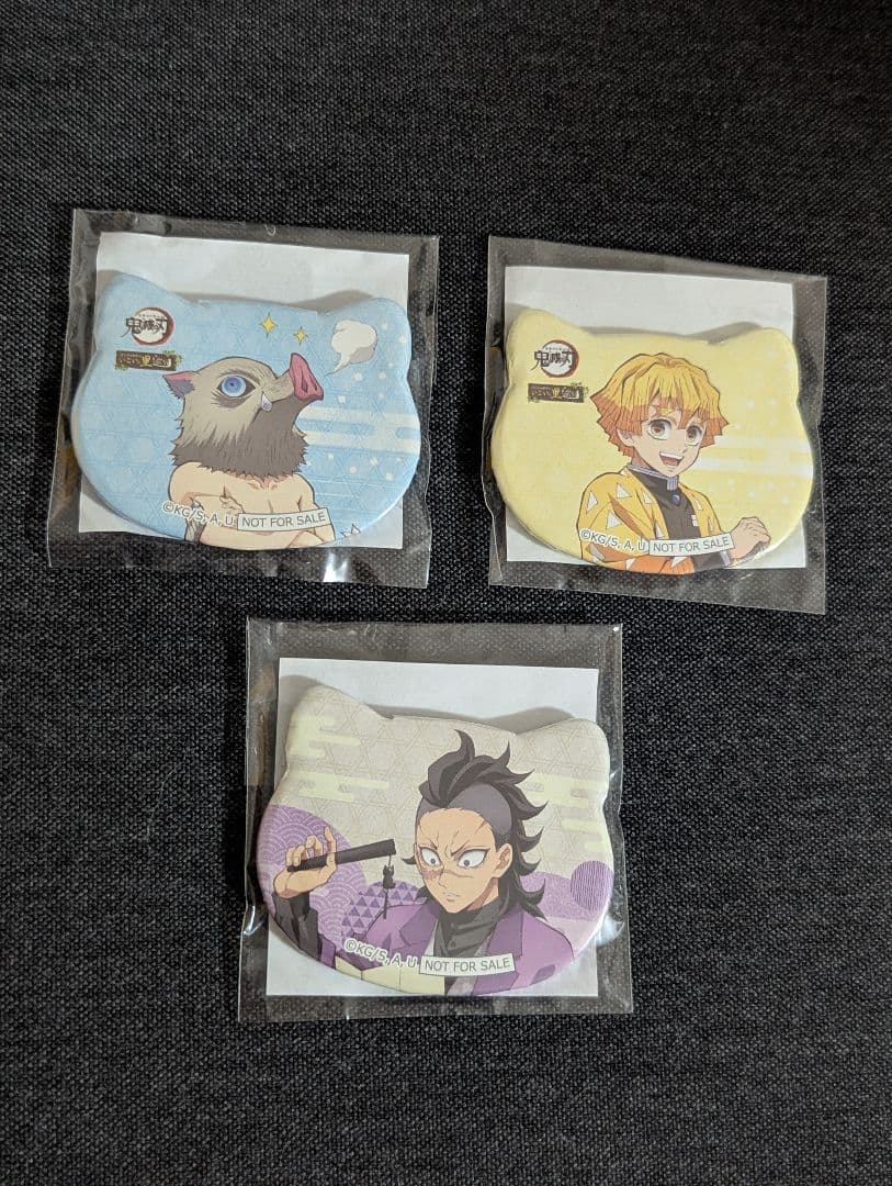 ★6日間限定出品★ナンジャタウン　鬼滅の刃　いこいの里巡り　ねこ型缶バッジ