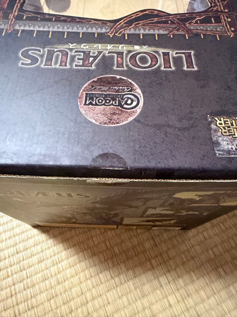 銀火竜リオレウス　クリエイターズモデル　開封済み