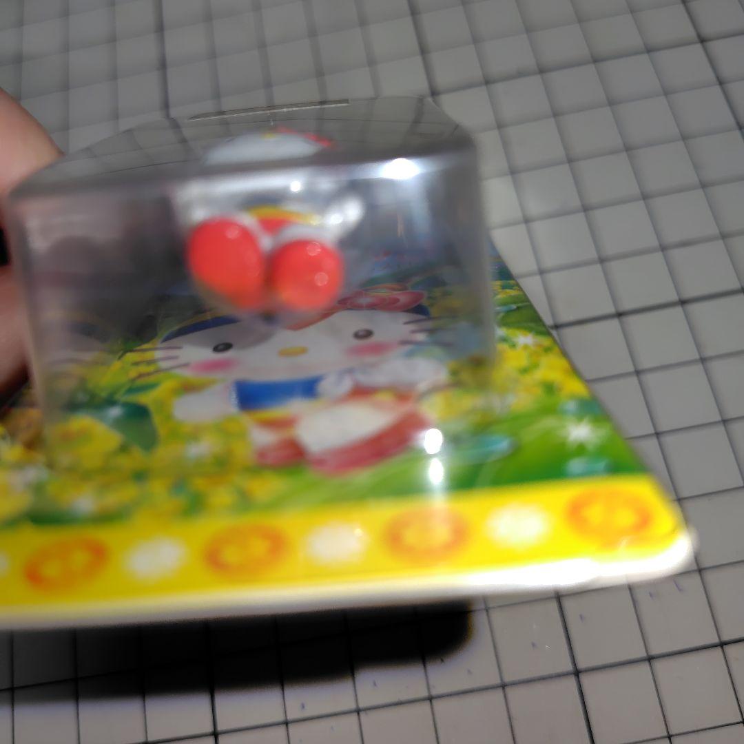 未開封　昆虫物語　みつばちハッチ２０１０　キティファスナーマスコット