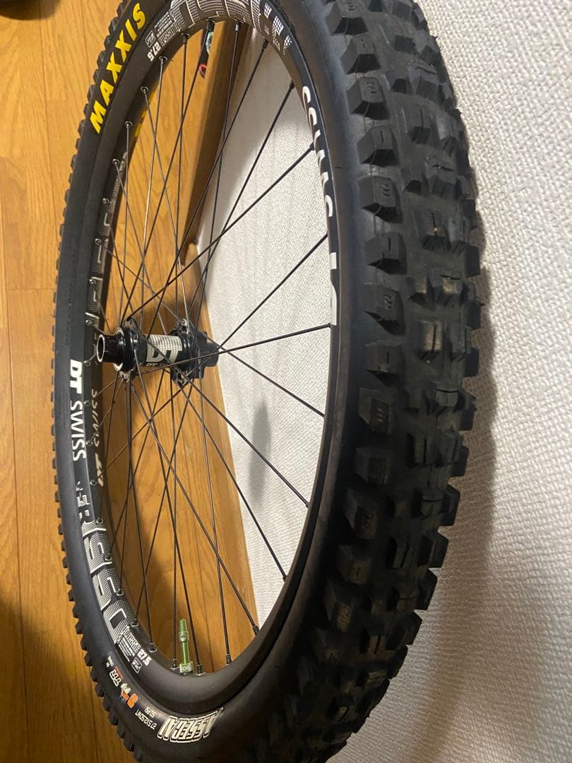 DT SWISS27.5完組ホイールMAXXIS Assegaiクッシュコア