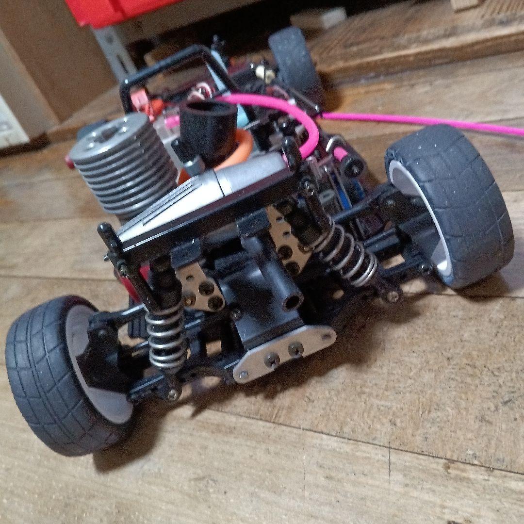 KYOSHO　エンジンカー四駆　ラジコン　模型