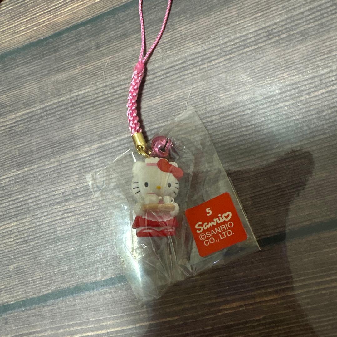 ハローキティ 根付け ウエイトレス 激レア サンリオ 入手困難