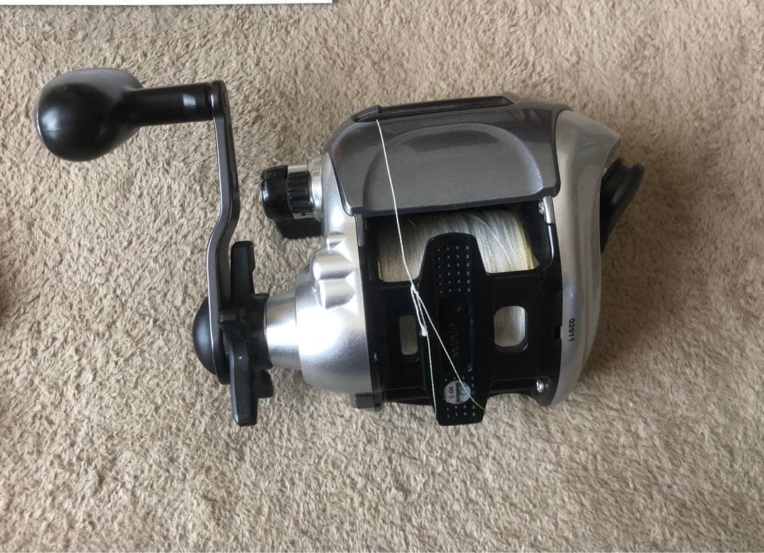 美品 SHIMANO シマノ プレミオ PLEMIO 3000 電動リール