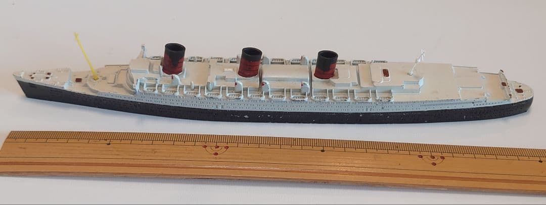 船・ボート Triang MINIC R.M.S. M-703 QUEEN MARY