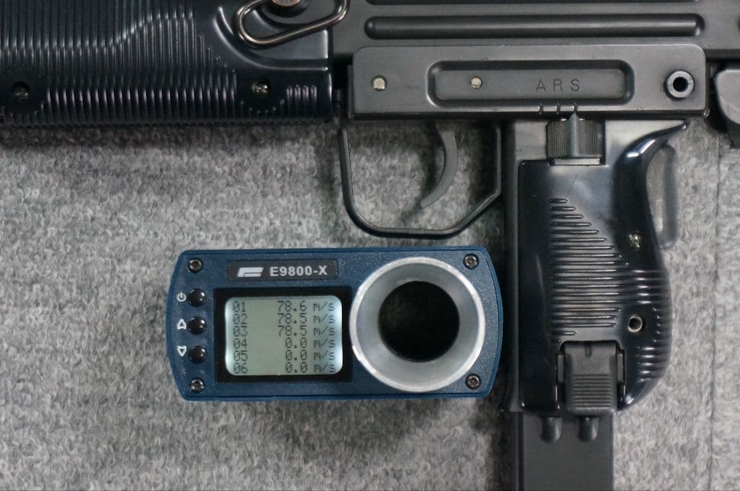 東京マルイ UZI オーバーホール済 初速78m/s 電動ガン 18歳以上