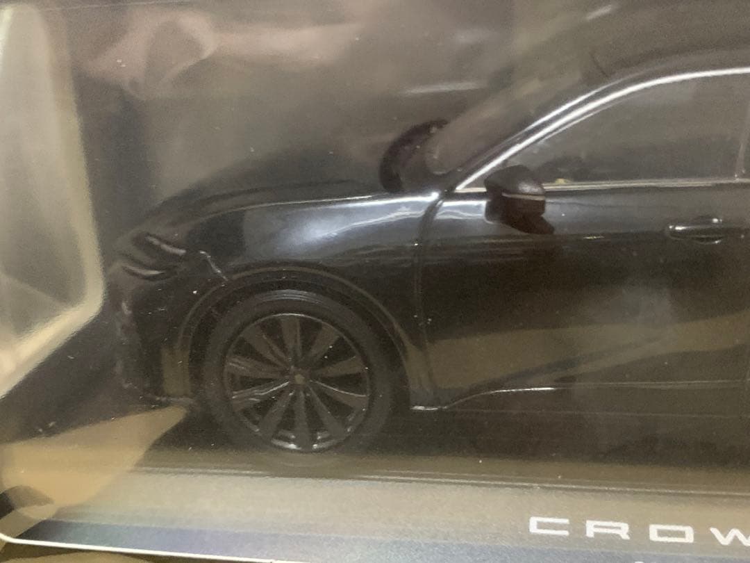 トヨタ クラウンスポーツ ミニカー