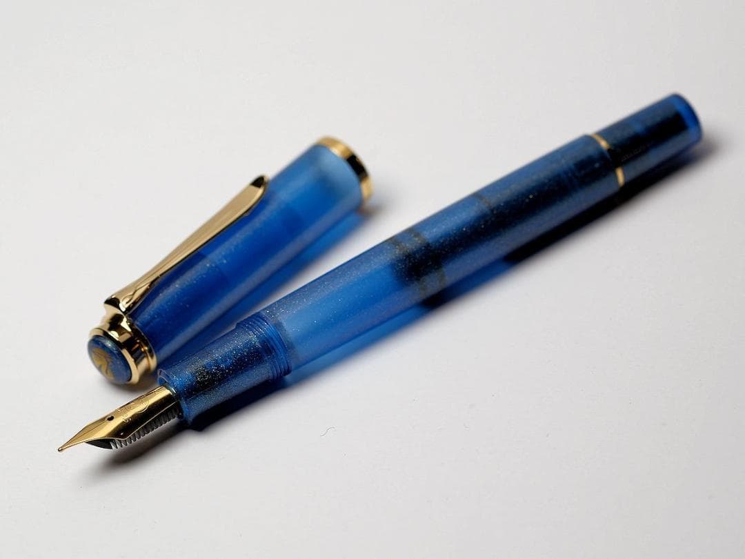 【Amami 新品文具】 Pelikan 特生 M200 ゴールデンラピス万年筆