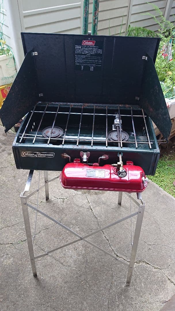 Coleman 2バーナー・シルバーストーングリドル等7点まとめ売り(匿名配送)