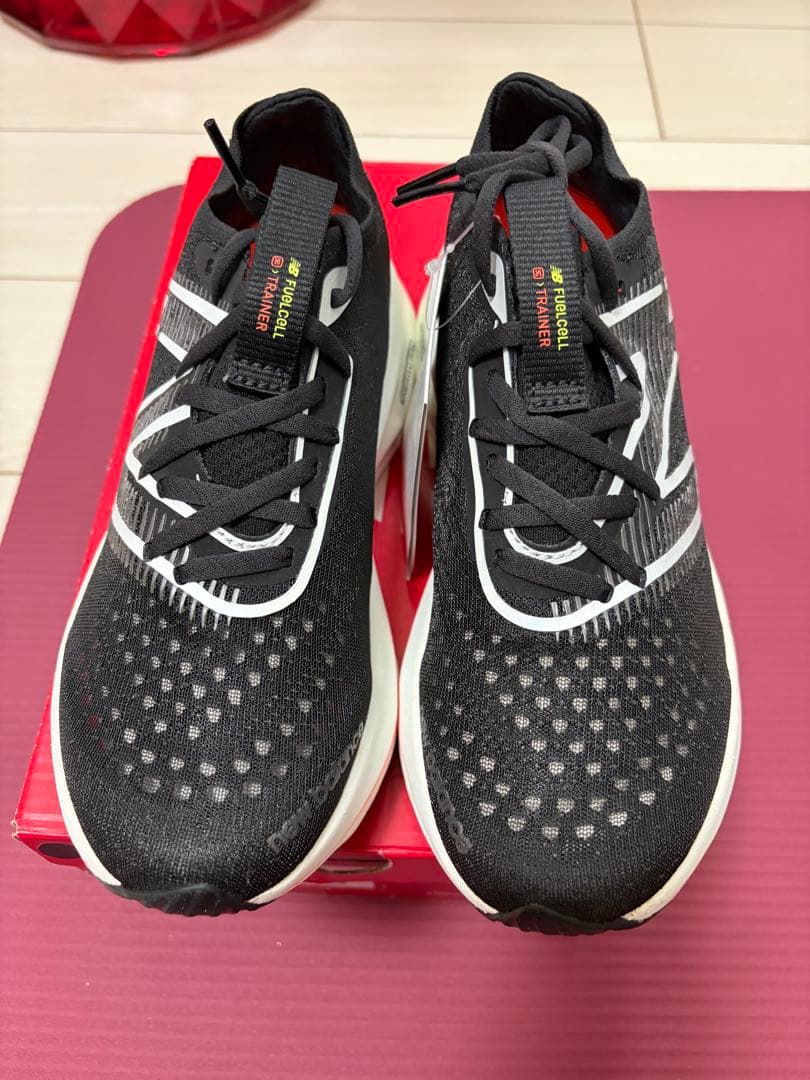 New Balance FuelCell ランニングシューズ 23.5 新品