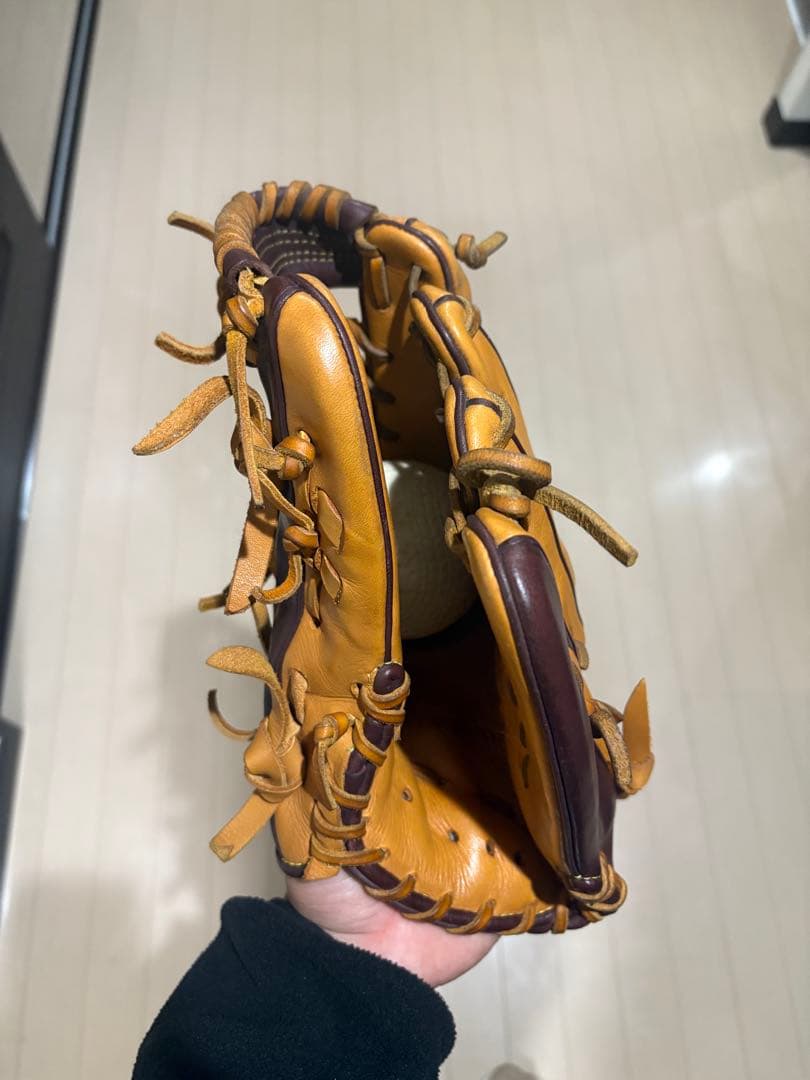 ワールドペガサス　内野用グローブ　キムハソンモデル