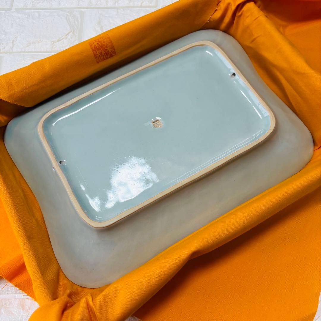 【木箱・栞付き】吉祥歳刻皿 角皿 工芸品 陶磁器 和食器 飾り皿