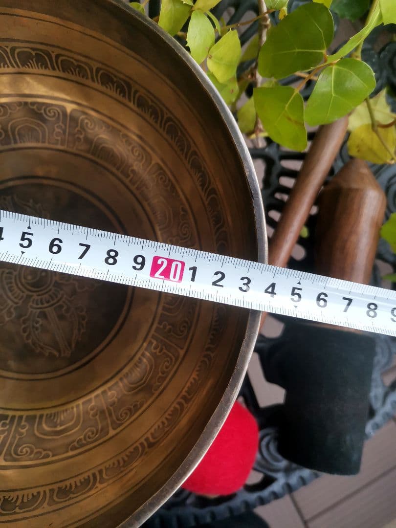 【フルムーン】 特大・カービング シンギングボウル