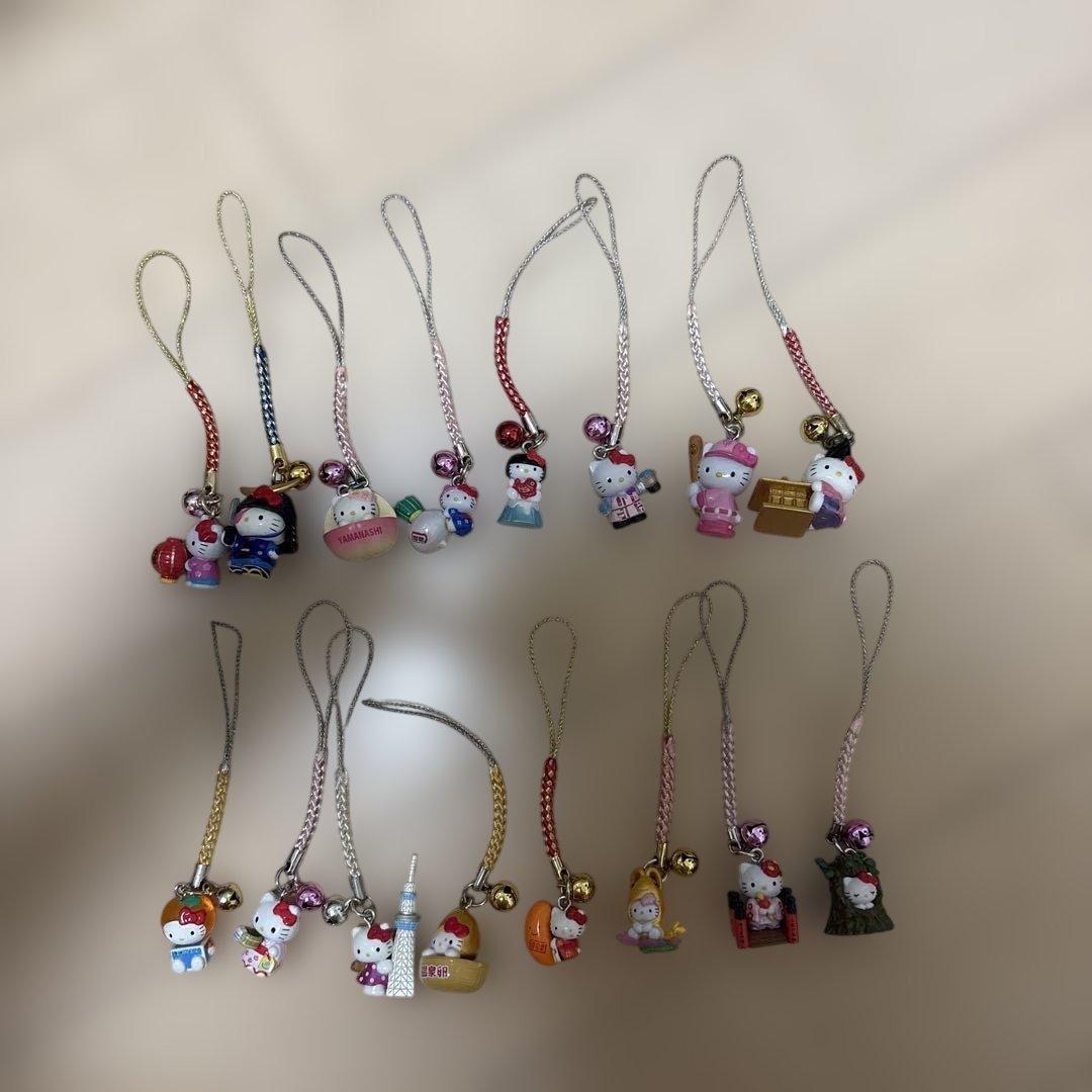 ハローキティ ストラップフィギュア 16個セット