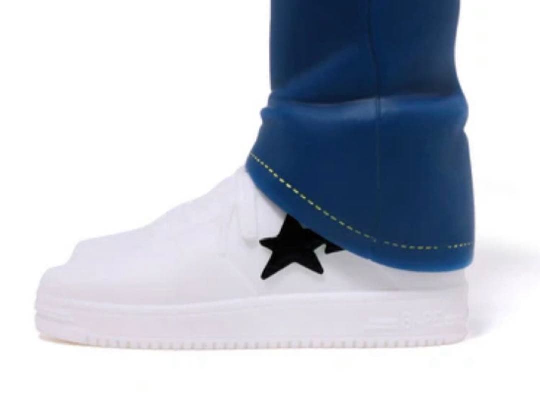 その他 A BATHING APE 2ND SHARK FIGURES (BLACK)