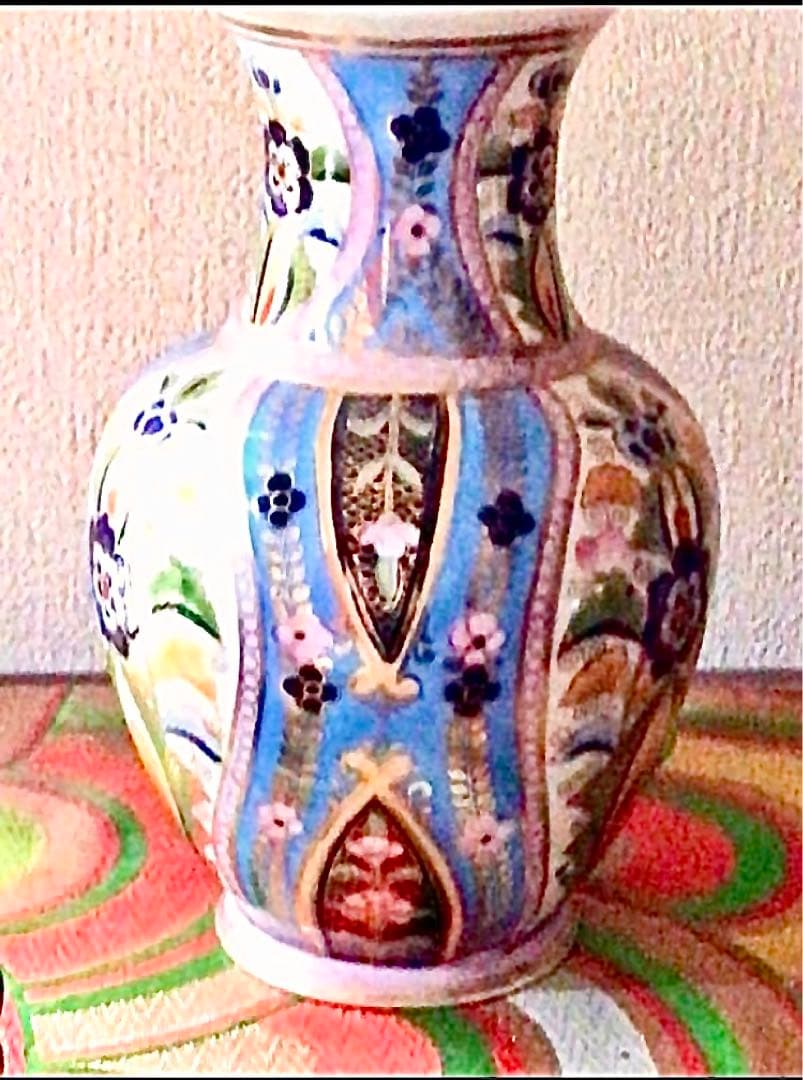 鎌倉旧家出物、日本陶器合名会社　年代不明　美品色彩豊かな、オールドノリタケ花瓶