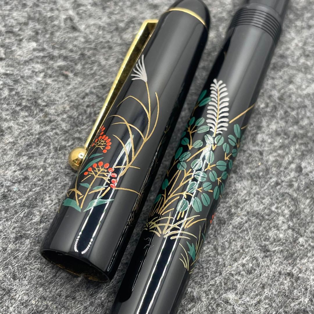 ☆PE716□パイロット 万年筆 国光会 蒔絵 秋草図