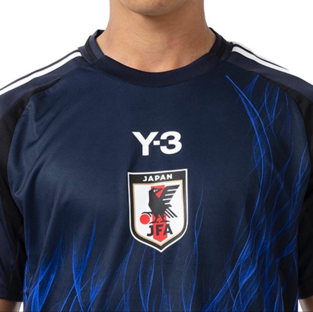 アディダス サッカー日本代表 2024 ホームユニフォーム Y-3青い炎デザイン