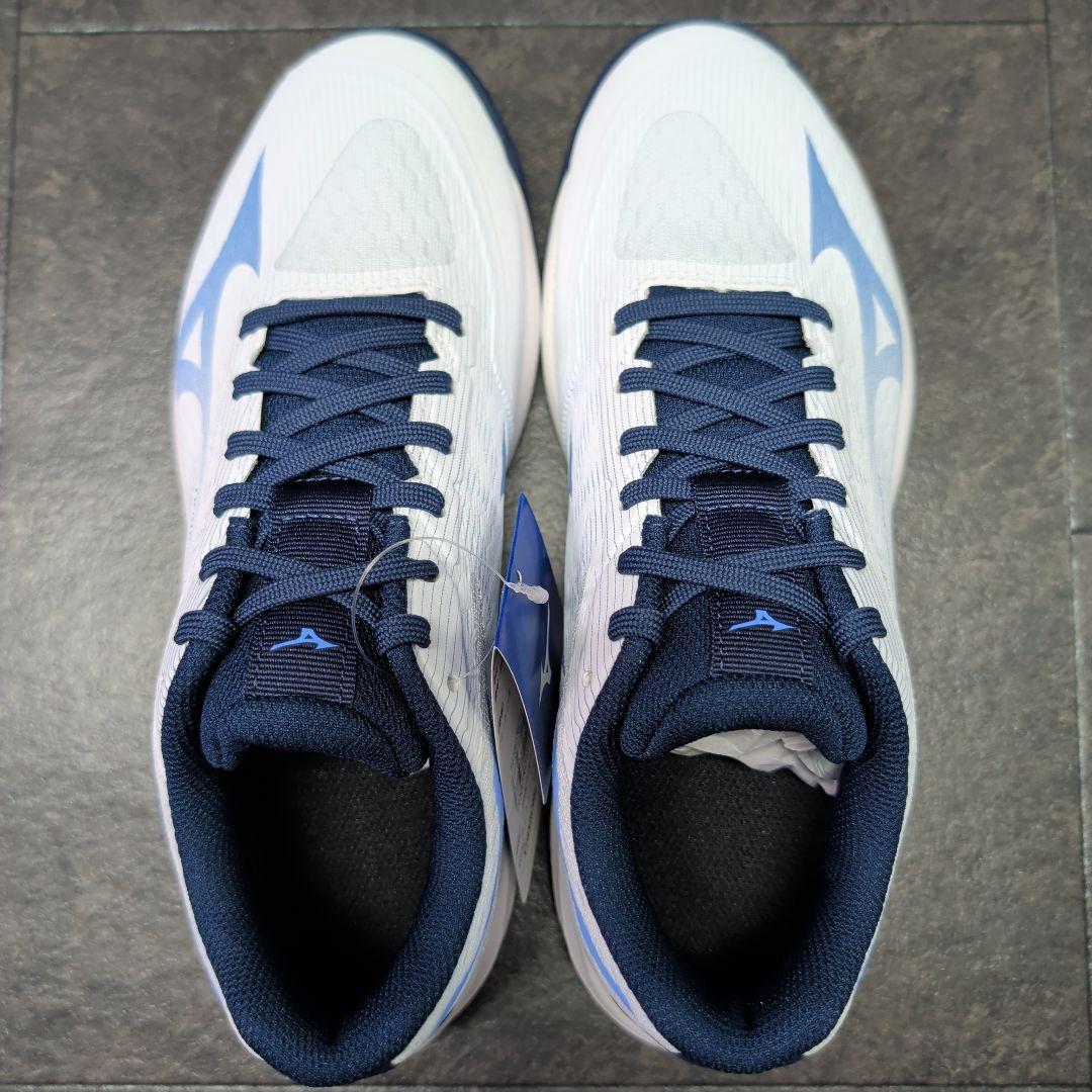 ミズノ　バレーボールシューズ　ライトニングセレクト　24.0cm　新品